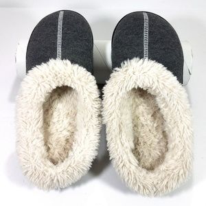Isotoner slipper